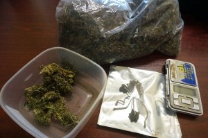 Marihuana znaleziona w mieszkaniu 21-latka