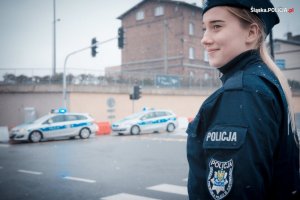 zdjęcie kolorowe: polskie policjantki współcześnie